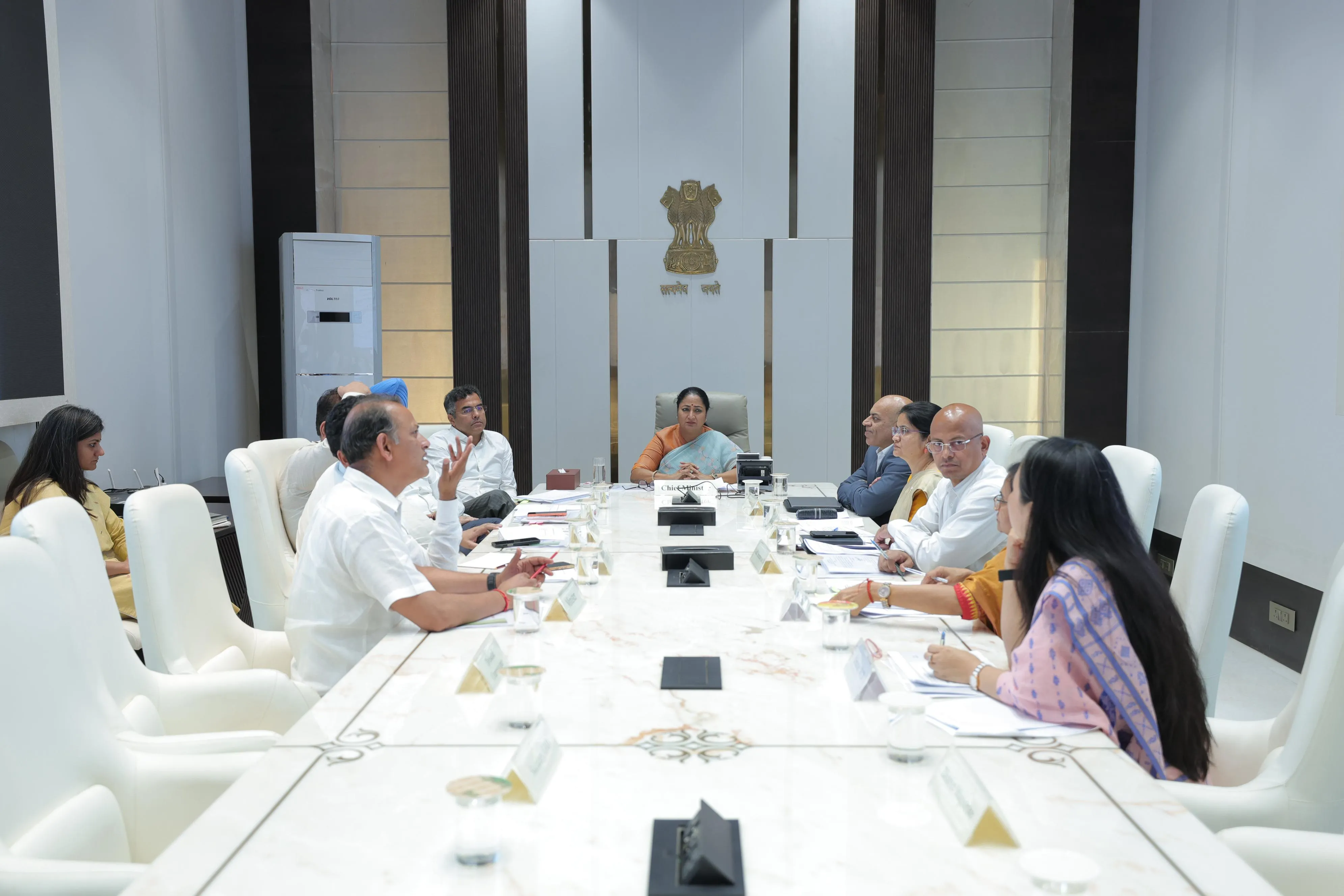 Delhi Government Approves Major Pay Hike for Vocational and Samagra Shiksha Teachers; Salaries Rise to ₹38,100 and ₹35,420 Respectively